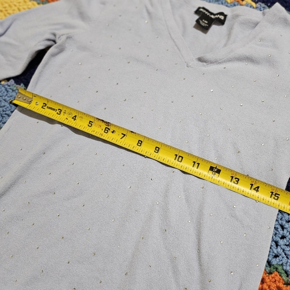 DKNY Rhinestone Sweater Size Small - Picture 4 of 5
